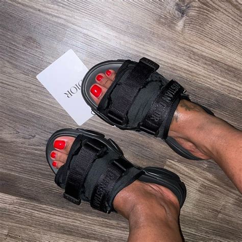 dior d wander slides|D.